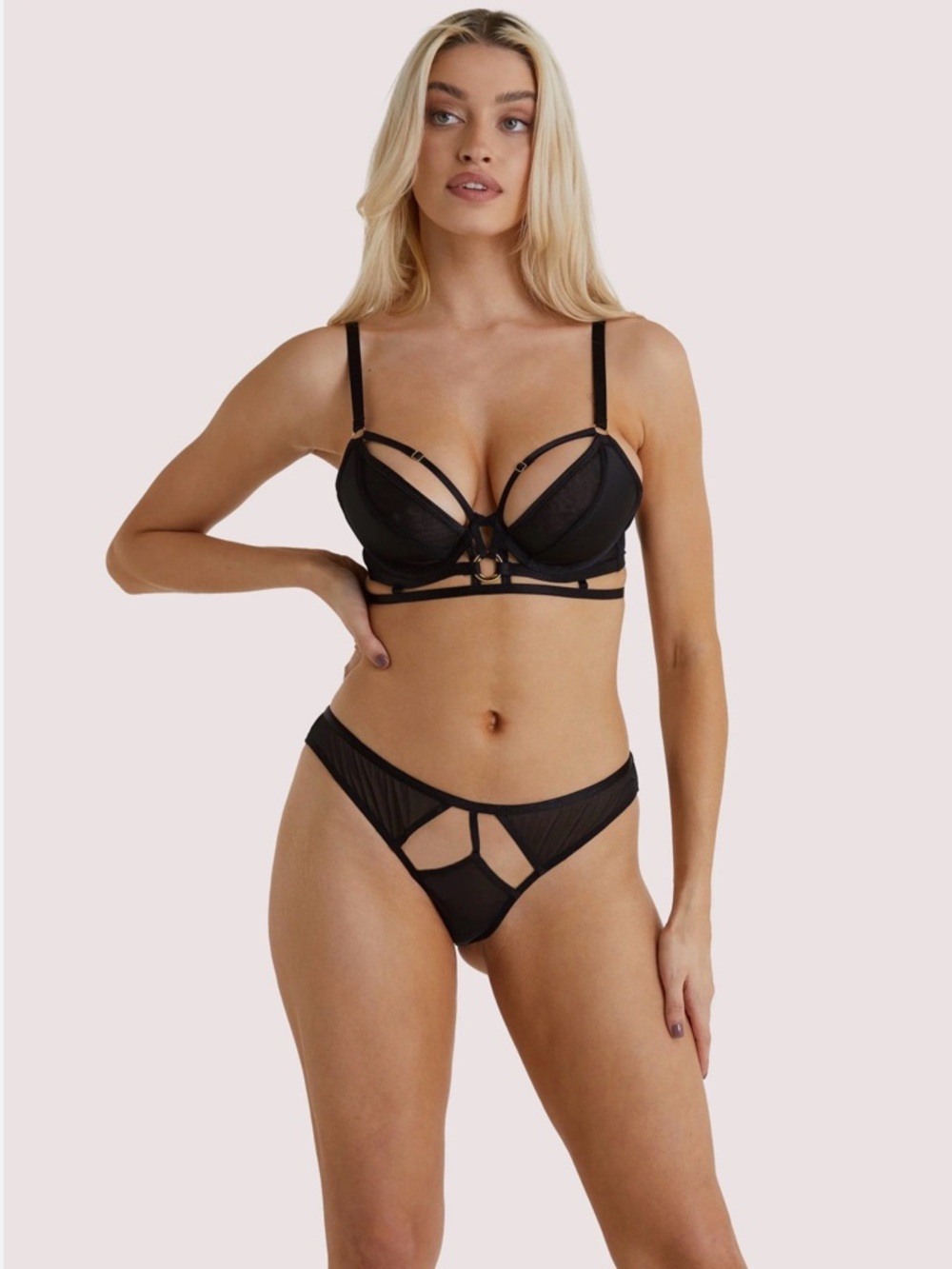 NWT Strappy Black Sierra Gold Ring Bra